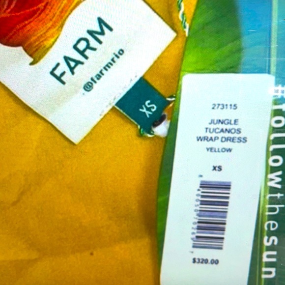 Farm Rio Jungle Tucanos wrap dress yellow puff NWT XS - Picture 5 of 13